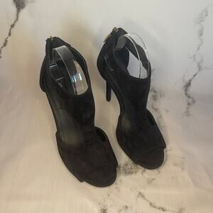 Chic Nana T Strap Pump Size 41